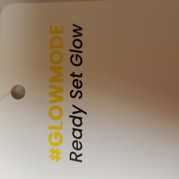 GLOWMODE FeatherFit Performance Jacket in White Size XS NWT - Picture 7 of 12